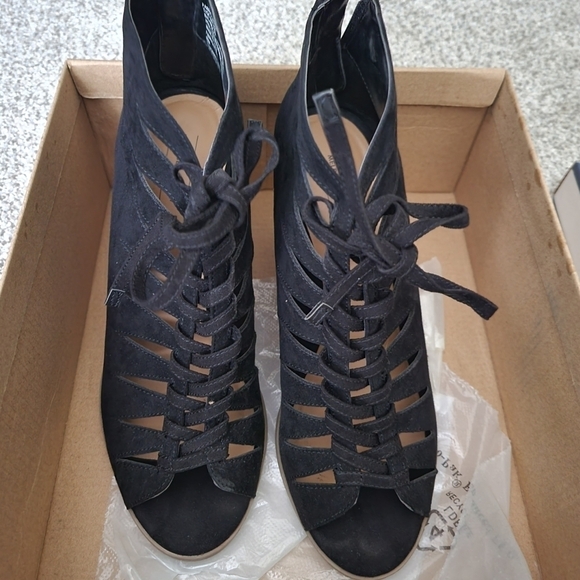 MELROSE AND MARKET FAUX SUEDE LACE UP BLOCK SANDAL 8.5 - Picture 8 of 9